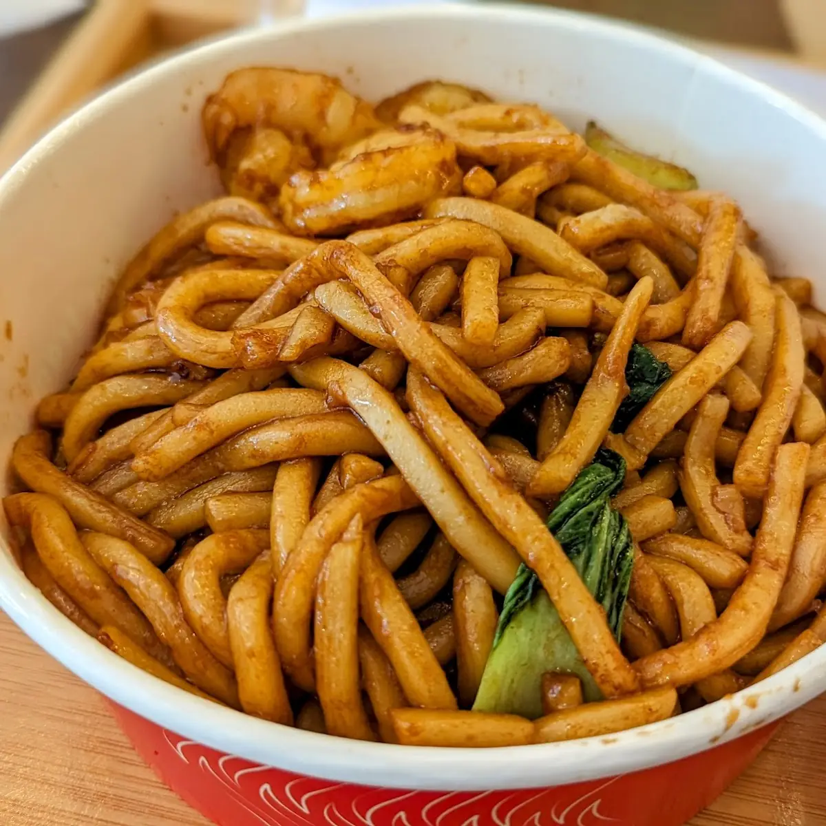 shrimp fried udon 蝦仁粗炒麵